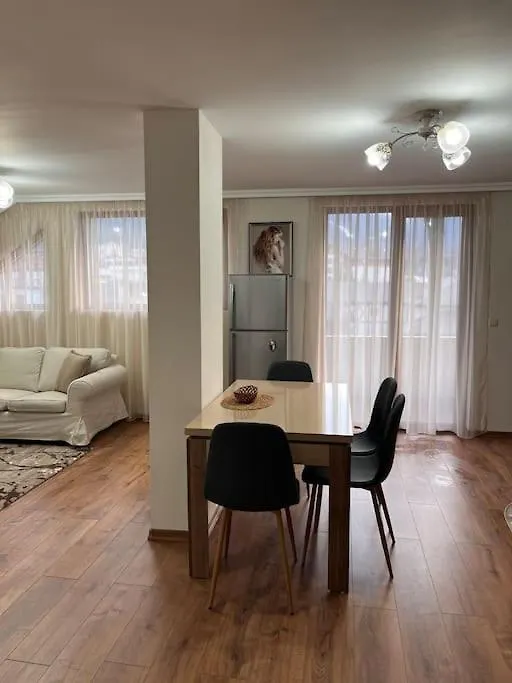 Апартамент В К-С Пирин Палас Bansko Apartment